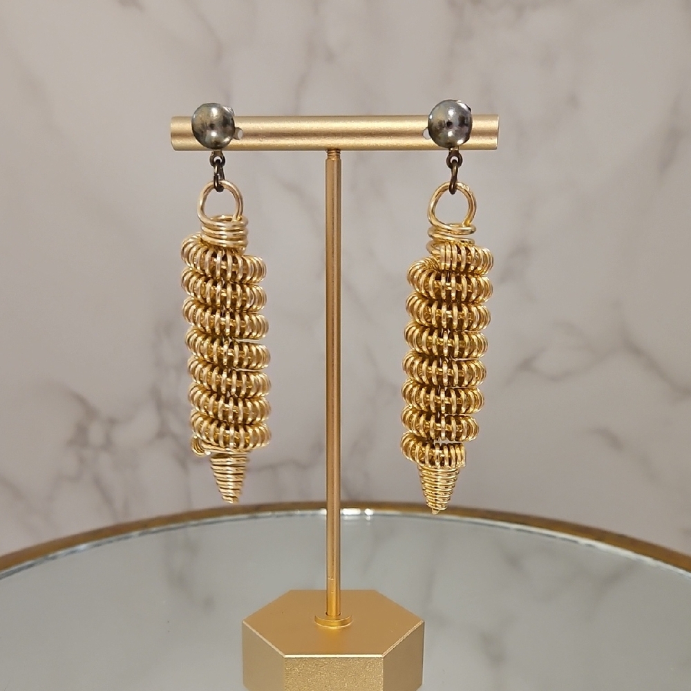 VINTAGE Goldtone Pierced Spiral Earrings